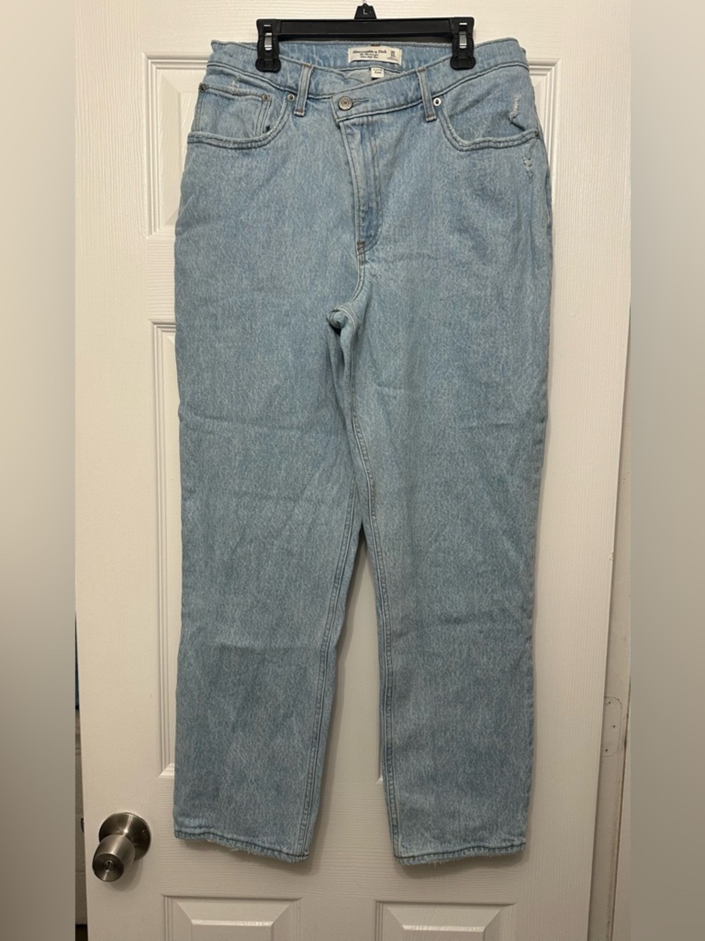 Abercrombie & Fitch Women’s The 90s Straight Ultra High Rise Curve Love 30/10s